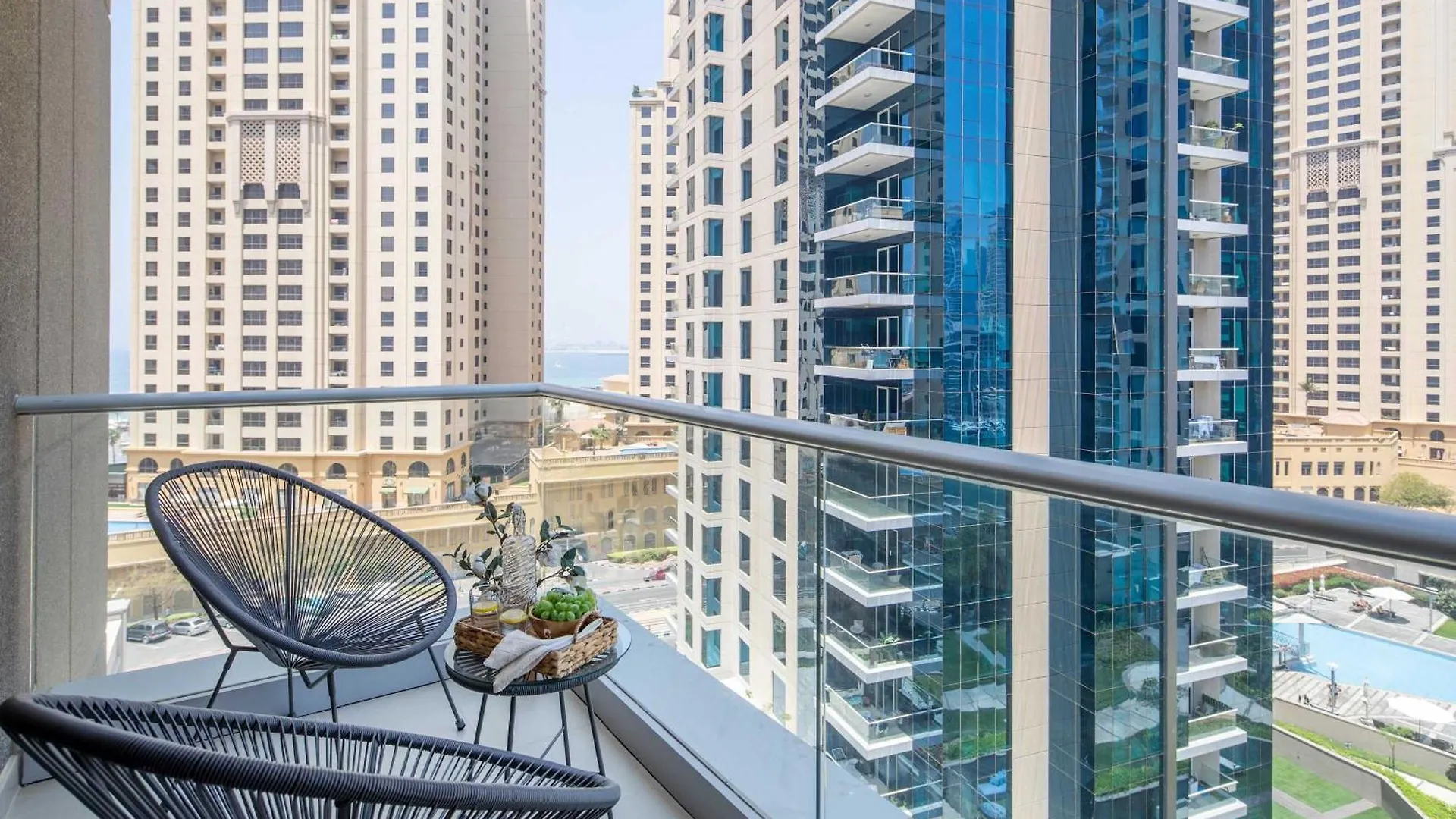 Frank Porter - Beauport Tower Dubai 0*,  United Arab Emirates